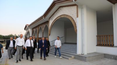 Vali Hüseyin Çakırtaş, Eldivan Seydiköy’de bulunan tarihi Hacı Murad-ı Veli