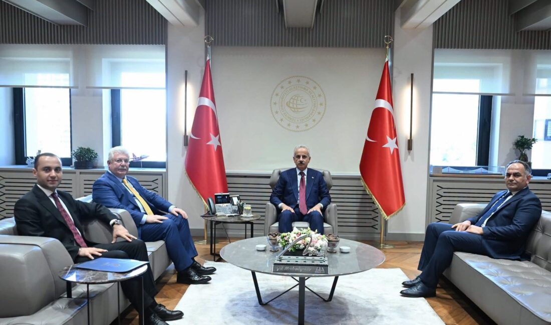 Vali Hüseyin Çakırtaş, Milletvekili M. Emin Akbaşoğlu ve AK Parti