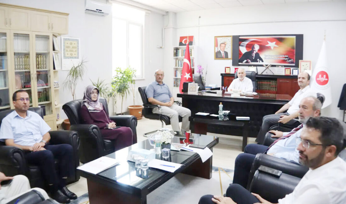 Çankırı Karatekin Üniversitesi İslami İlimler Fakültesi Dekanı Prof. Dr. Fatih