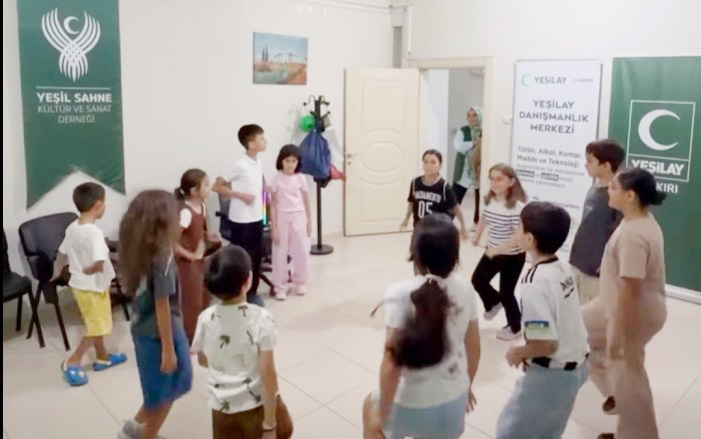 Yeşilay Çankırı Şubesi bünyesinde faaliyetlerini sürdüren Kadın Komisyonu’nun destekleriyle düzenlenen