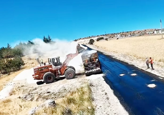 Kurşunlu Belediyesi, ilçenin ulaşım altyapısını güçlendirmeye ve vatandaşların yaşam kalitesini