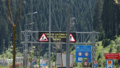 Ilgaz 15 Temmuz İstiklal tüneli Kastamonu-Ilgaz yönünde bakım onarım çalışması