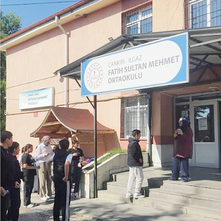 Kaskat ve Yangın Sistemleri Yenileniyor Çankırı İl Özel İdaresi, öğrencilerin daha güvenli ve konforlu bir