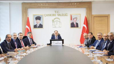 YKS ve LGS sonuçlarının açıklanması sonrasında Vali Hüseyin Çakırtaş başkanlığında
