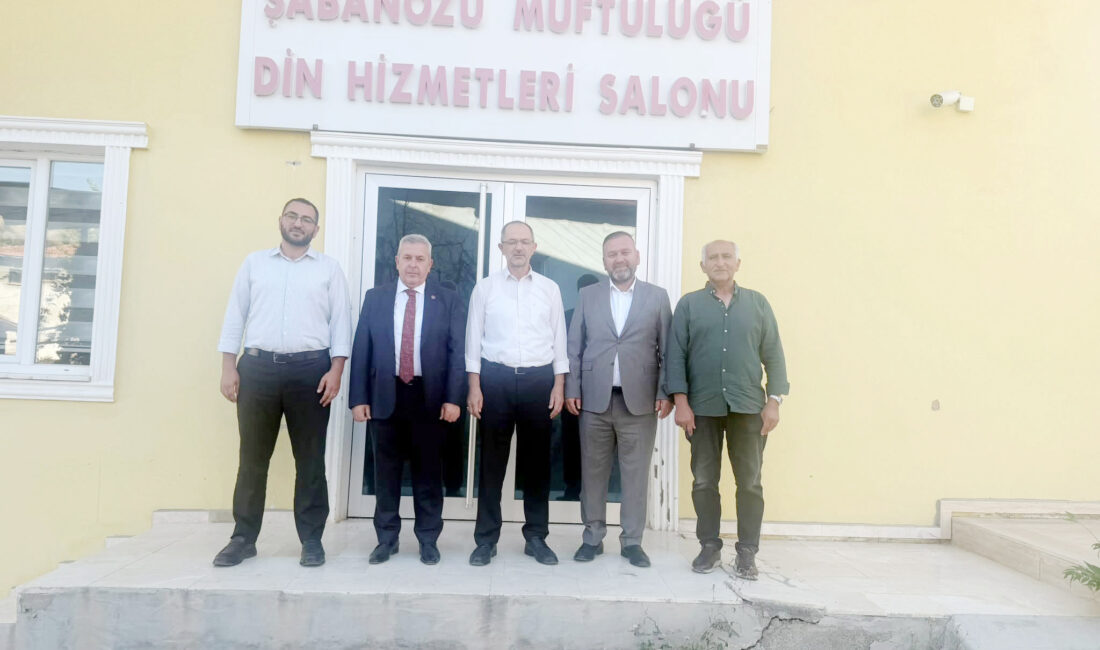 Şabanözü Külliye Taziye Evi Hizmete Açıldı Şabanözü’nde uzun yıllardır çeşitli nedenlerle faaliyete geçirilemeyen Külliye Taziye Evi,