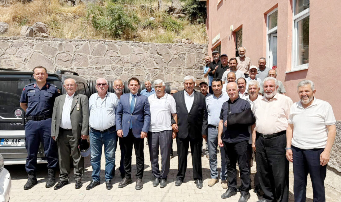 Korgun Kaymakamı Hasan Budak’tan Çukurören Köyüne Ziyaret Korgun Kaymakamı Hasan Budak, beraberindeki heyetle birlikte Çukurören Köyünü ziyaret