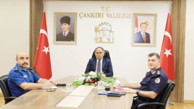 Çankırı Valisi Hüseyin Çakırtaş; İl Emniyet Müdürü Aytekin Canıtez ve