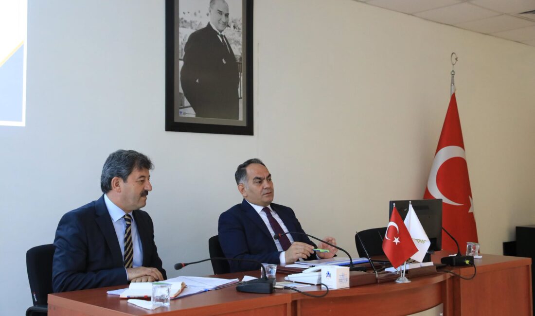 Çankırı’da Eğitim Değerlendirme Toplantısı Yapıldı Çankırı’da eğitim kalitesini artırmak ve yeni dönem hazırlıklarını yürütmek amacıyla