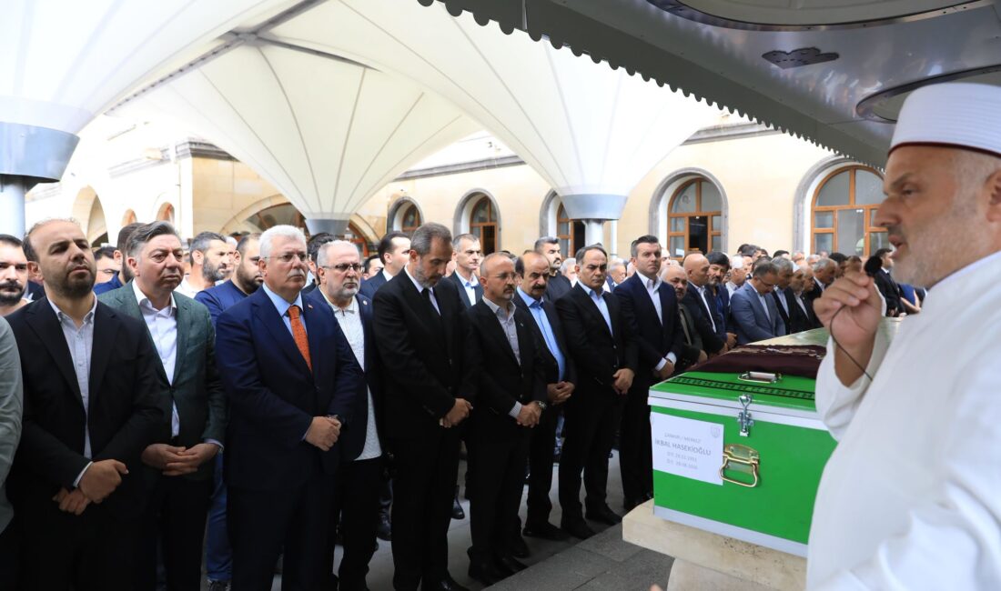 27. Dönem Çankırı Milletvekili Salim Çivitçioğlu’nun annesi İkbal Çivitcioğlu hayata