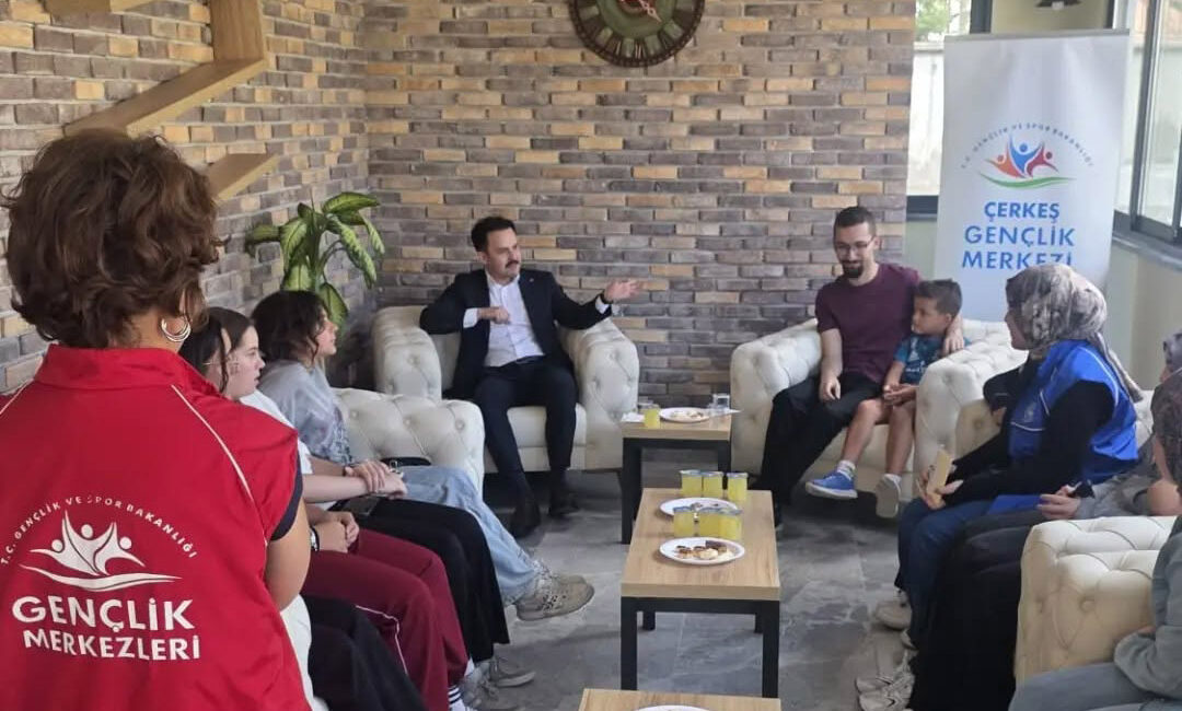 Çerkeş Kaymakamlığı ve Çerkeş Gençlik Merkezi iş birliğiyle Gençlik Merkezi