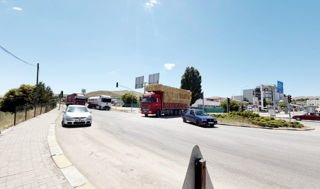 Trafik kazaları gün geçmiyor ki can ve mal kaybına sebep