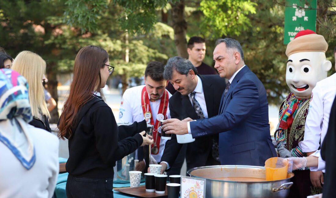 “Kahvaltımı Yapıyorum Güne Zinde Başlıyorum” Çankırı Valisi Hüseyin Çakırtaş, Nevzat Ayaz Sosyal Bilimler Lisesi tarafından