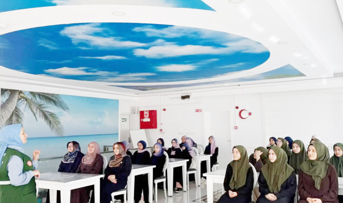 “Sağlıklı Yaşam ve Bağımlılıkla Mücadele” Semineri Çankırı İl Müftülüğü tarafından yürütülen “Her Ay Bir Konu Bir