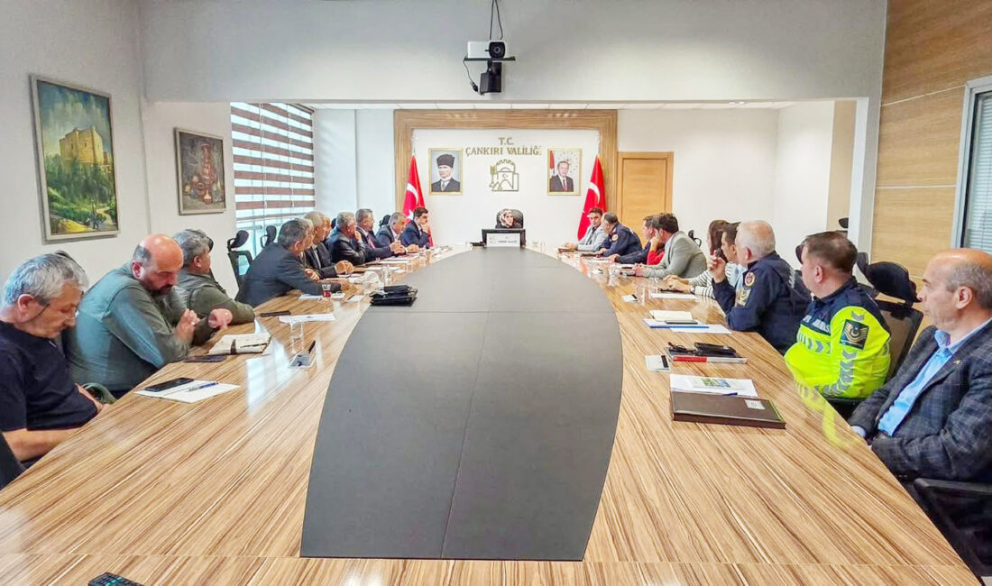 İstiklâl Yolu’nda 17. Yıl Coşkusu Başlıyor! Milli mücadelenin simgesi olan geleneksel İstiklal Yolu Yürüyüşü bu yıl