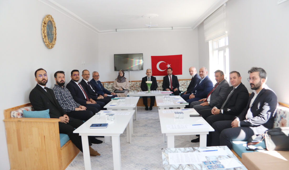 İlçe Müftüleri Toplantısı Düzenlendi Çankırı’nın Orta ilçesi, il genelindeki din hizmetlerinin kalitesini artırmak ve
