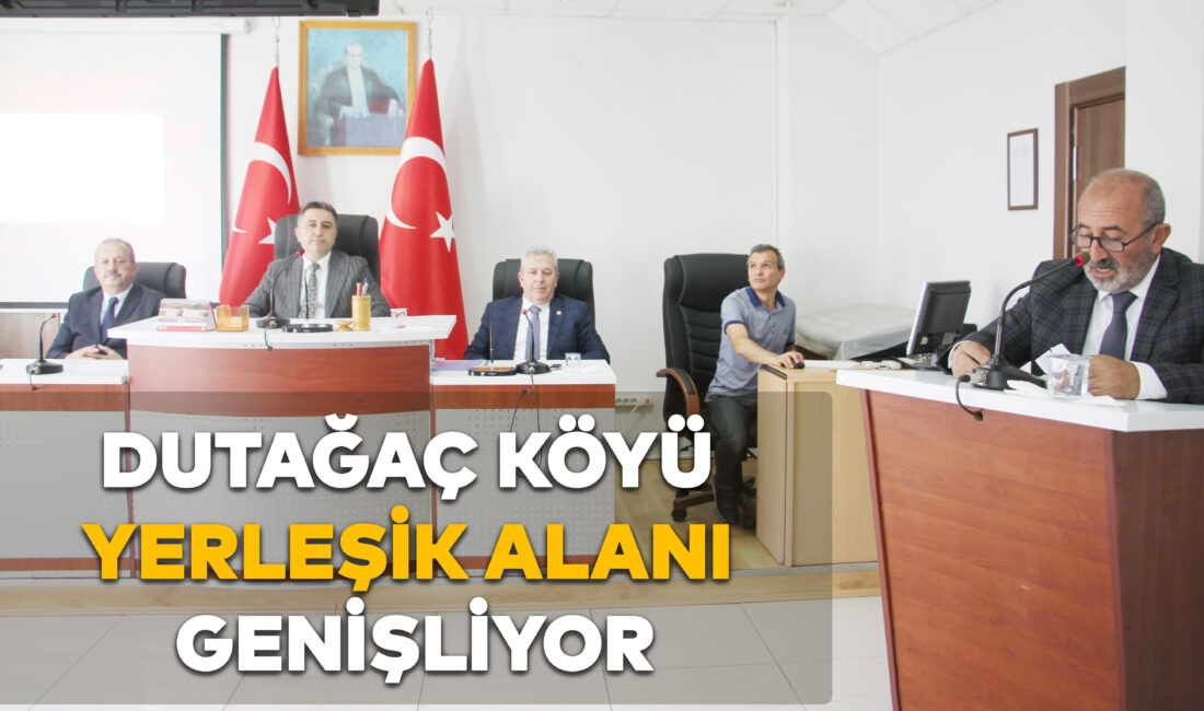 Dutağaç köyü yerleşik alanı genişliyor İl Genel Meclisi dün gerçekleştirilen son birleşimle tamamlandı. Dün yarım