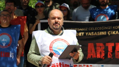 Manisa’nın Turgutlu ilçesinde bir okulun önünde meydana gelen silahlı saldırı