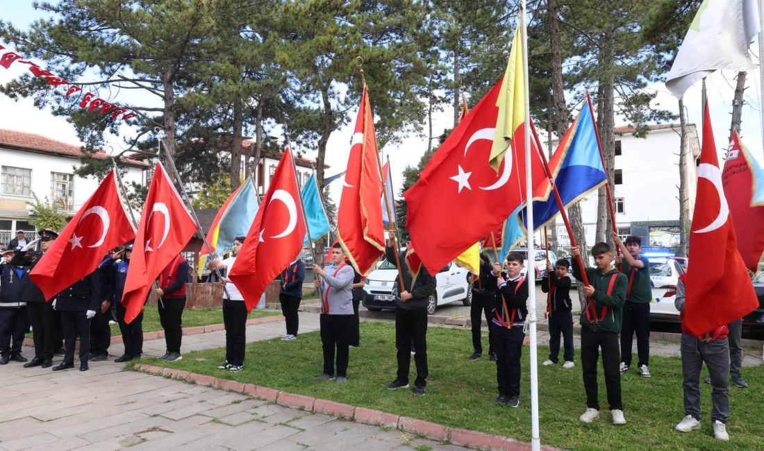 Orta ve Çerkeş’te Cumhuriyet’in 103. Yıl Dönümünde Çelenk Sunma Töreni Çerkeş ve Orta ilçelerinde, Cumhuriyet’in kuruluşunun 103. yıl dönümü dolayısıyla