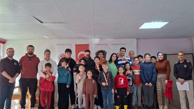Çankırılı sporcular, Cumhuriyetimizin 103. yıl dönümü etkinlikleri kapsamında düzenlenen satranç