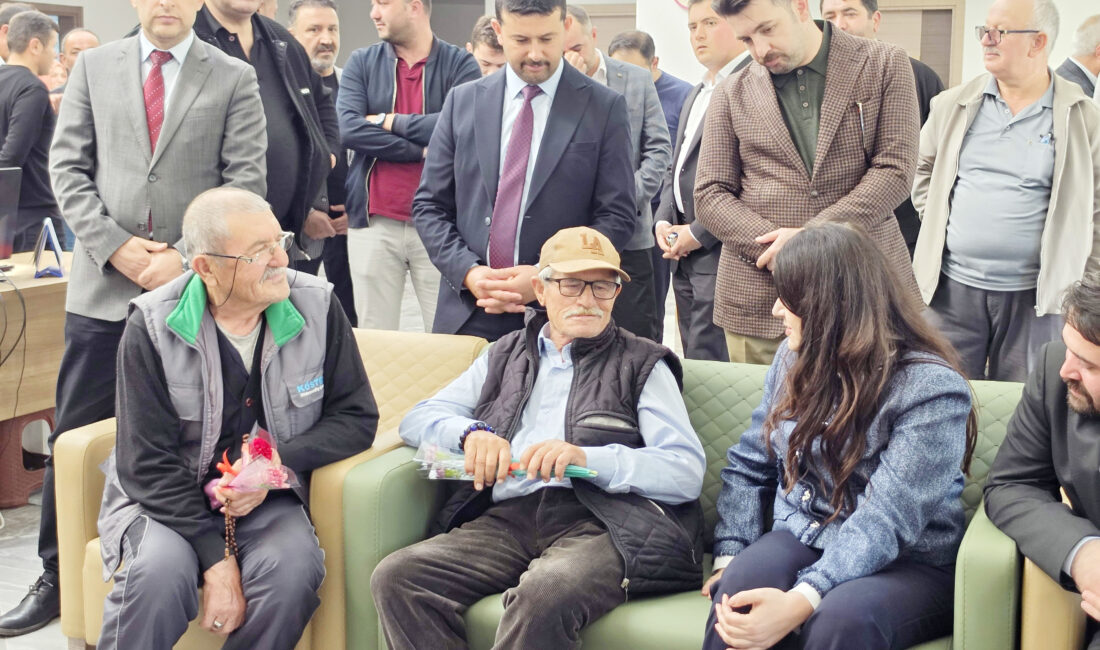 Yılık’tan Kurşunlu Hafize Ünal Huzurevi’ne ziyaret MHP Çankırı Milletvekili Pelin Yılık, Kurşunlu Hafize Ünal Huzurevi’ni ziyaret