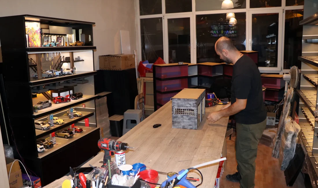 Model araba meraklılarının hayallerini diorama sanatıyla gerçeğe dönüştürüyor Çankırı’da yaşayan 35 yaşındaki elektrik-elektronik mühendisi Nurettin Hasaltun, üniversite yıllarında