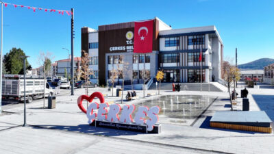 Çerkeş ilçesinde dolmuş seferleri bugün itibariyle başlıyor. Şehir içi ulaşımı